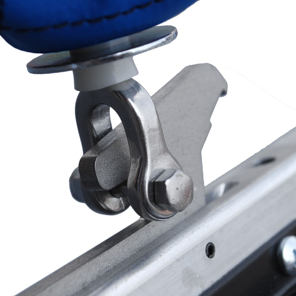 Rolling Release Pouch Bolt